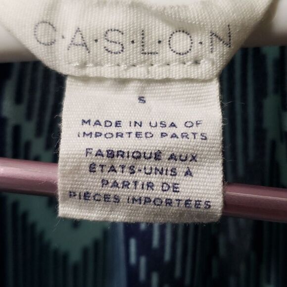 Caslon. EUC. Polyester, Chevron Pattern Top. Size S. - Picture 6 of 7